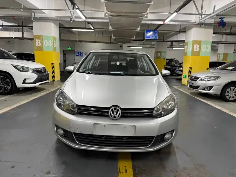 Volkswagen Golf, 2014
