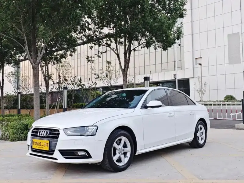 Audi A4L, 2013