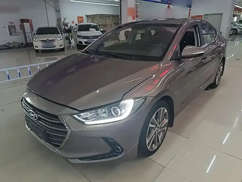 Hyundai Elantra, 2017