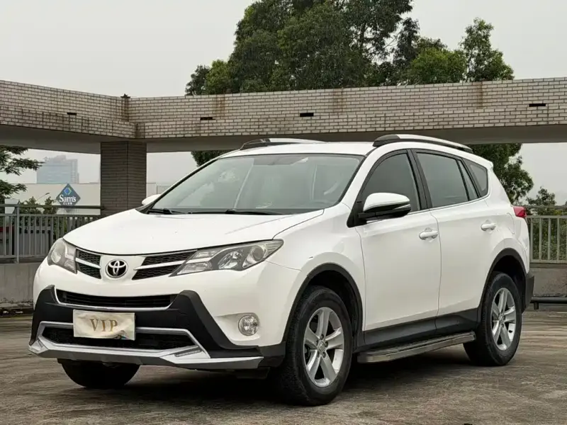 Toyota RAV4, 2014