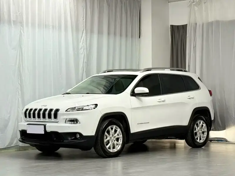 Jeep Cherokee, 2017