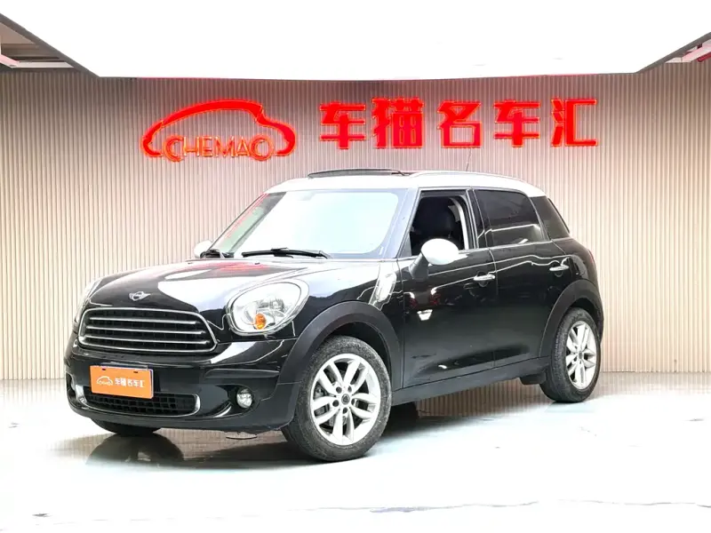 MINI Countryman, 2012
