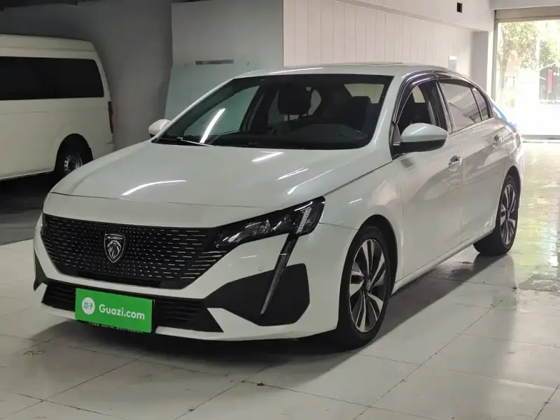 Peugeot 408, 2022
