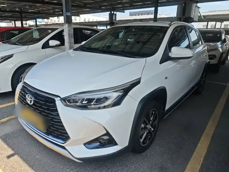 Toyota Yaris L, 2021