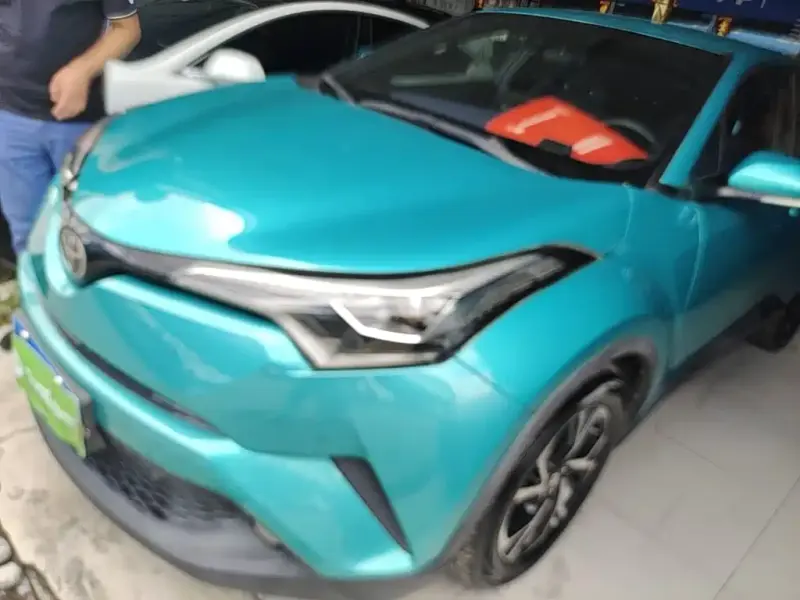 Toyota C-HR, 2018