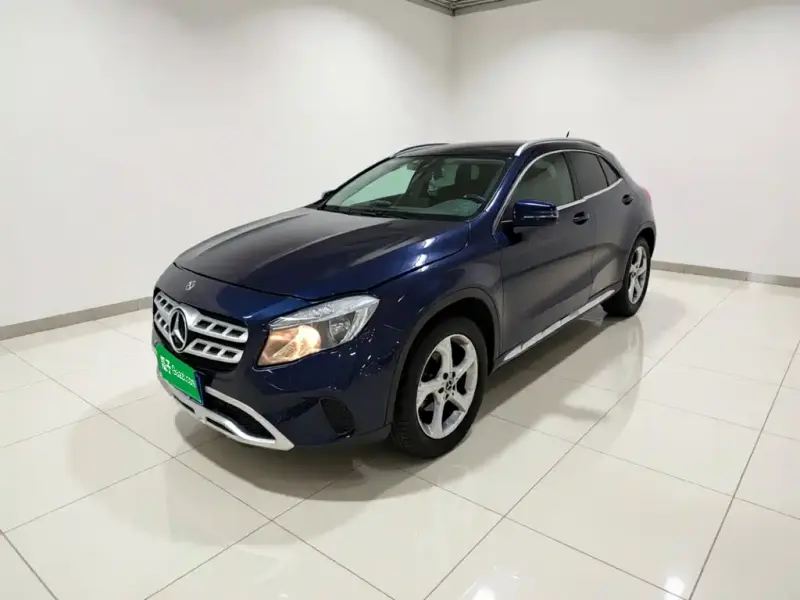 Mercedes-Benz GLA, 2017