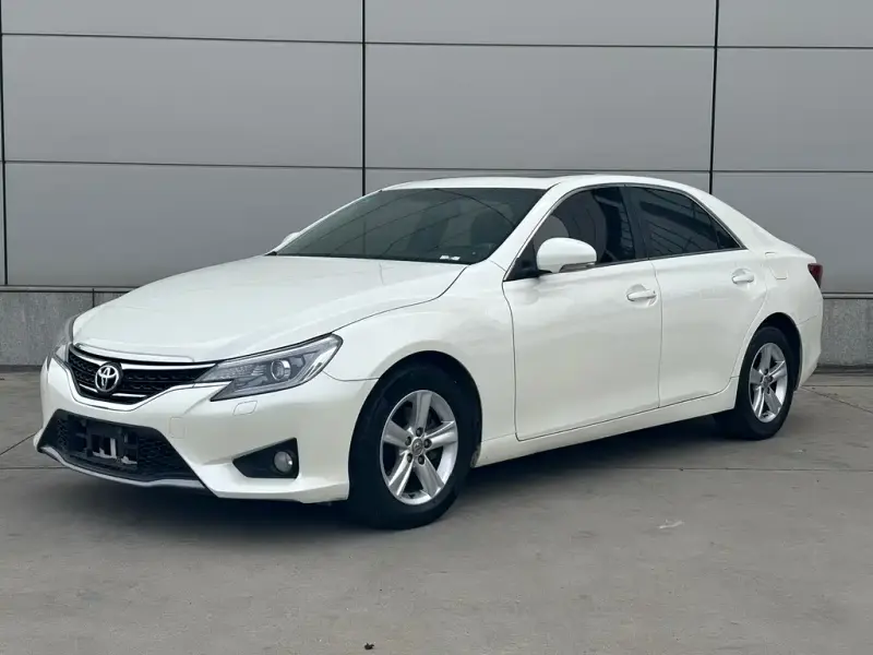 Toyota Reiz, 2017