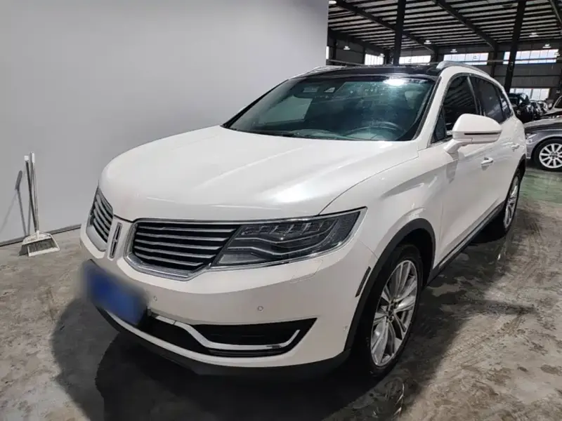 Lincoln MKX, 2017