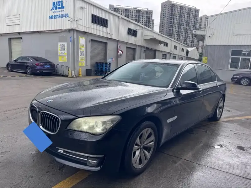 BMW 7 Series, 2013