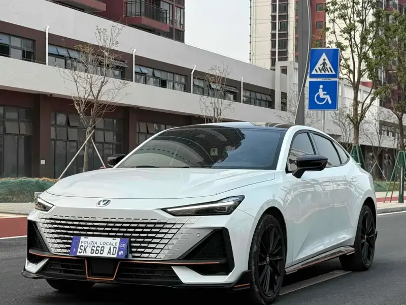 Changan UNI-V, 2023
