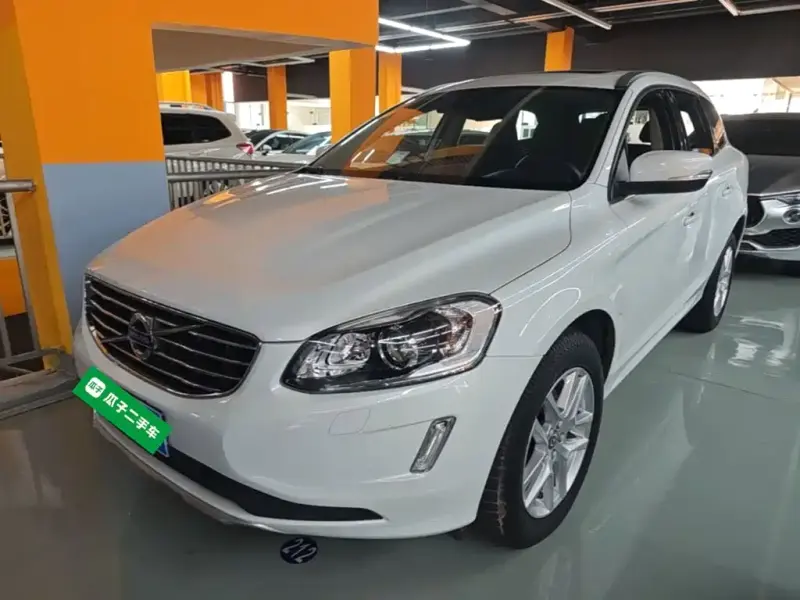 Volvo XC60, 2016