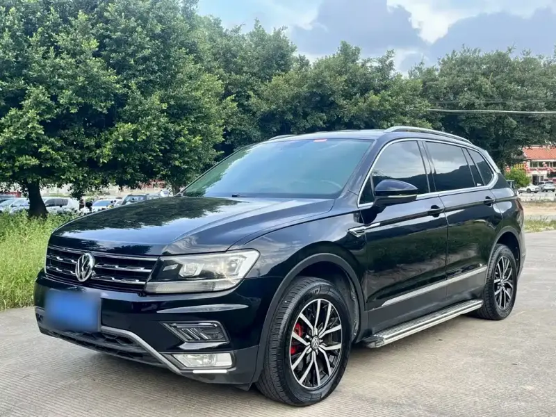 Volkswagen Tiguan L, 2018