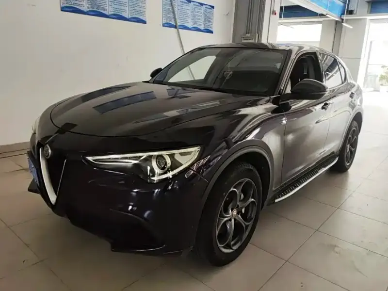 Alfa Romeo Stelvio, 2019