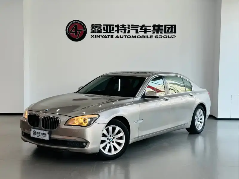 BMW 7 Series, 2012