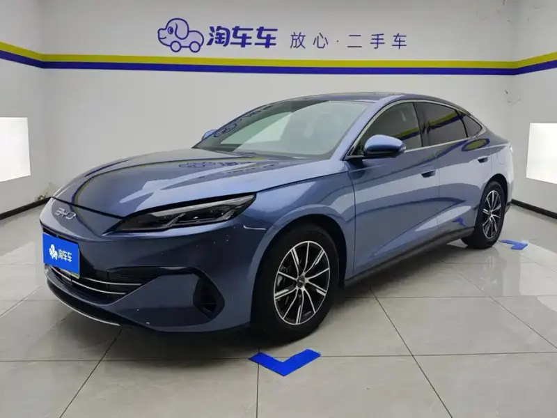 BYD 06, 2025