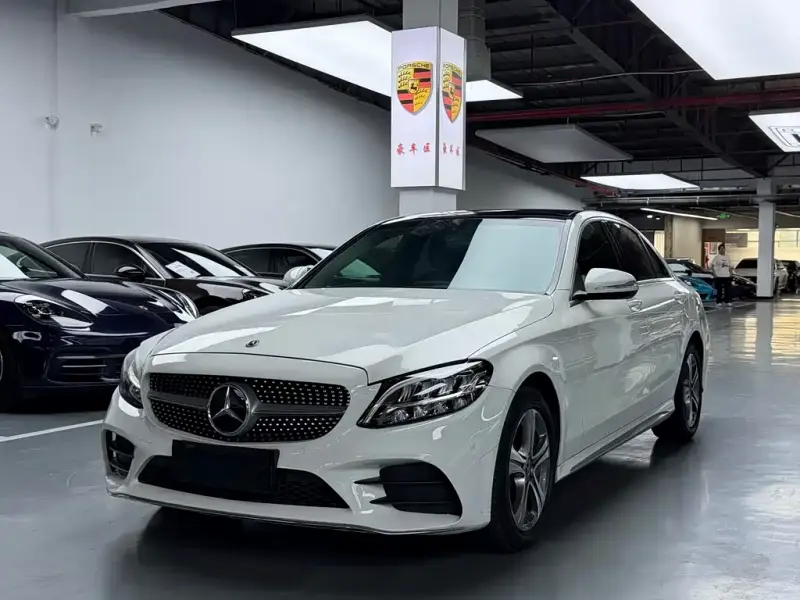 Mercedes-Benz C-Class, 2021