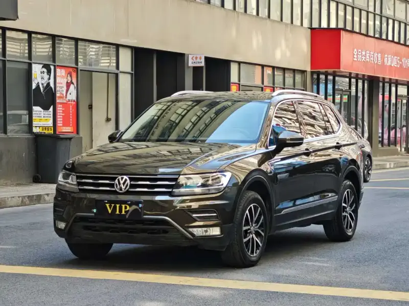 Volkswagen Tiguan L, 2018