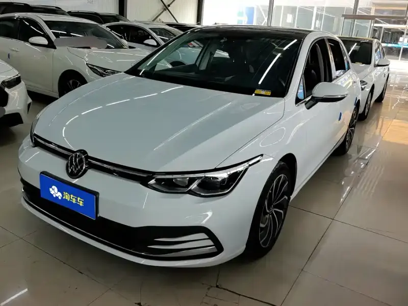 Volkswagen Golf, 2021
