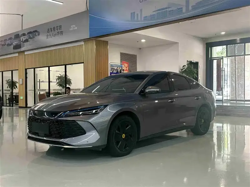 BYD Qin L, 2025