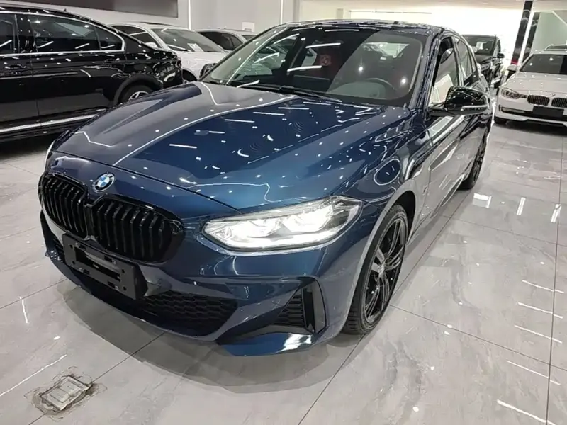 BMW 1 Series, 2021
