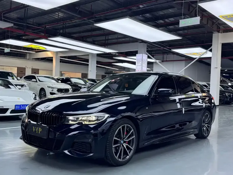 BMW 3 Series, 2022