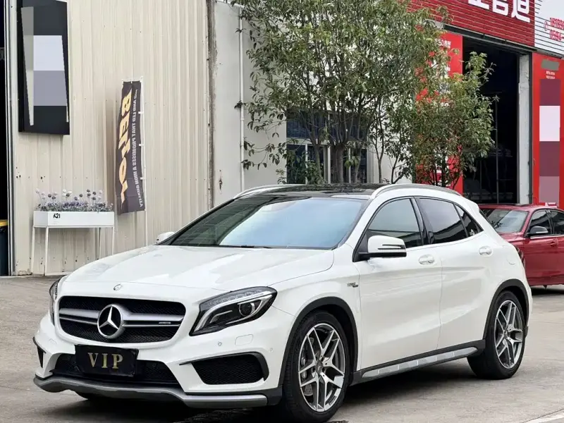 Mercedes-Benz GLA AMG, 2016