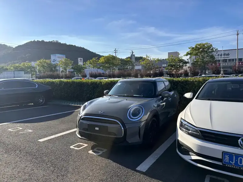 MINI Mini, 2021