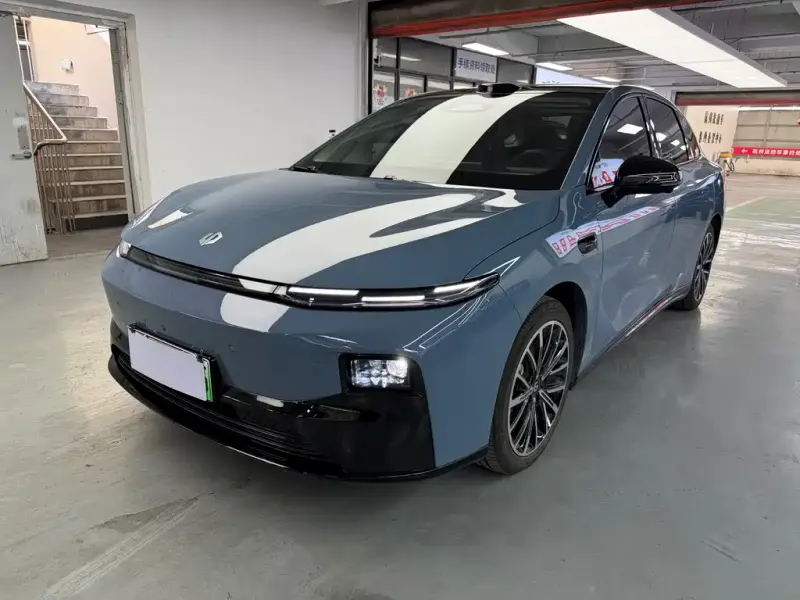Leapmotor B01, 2025