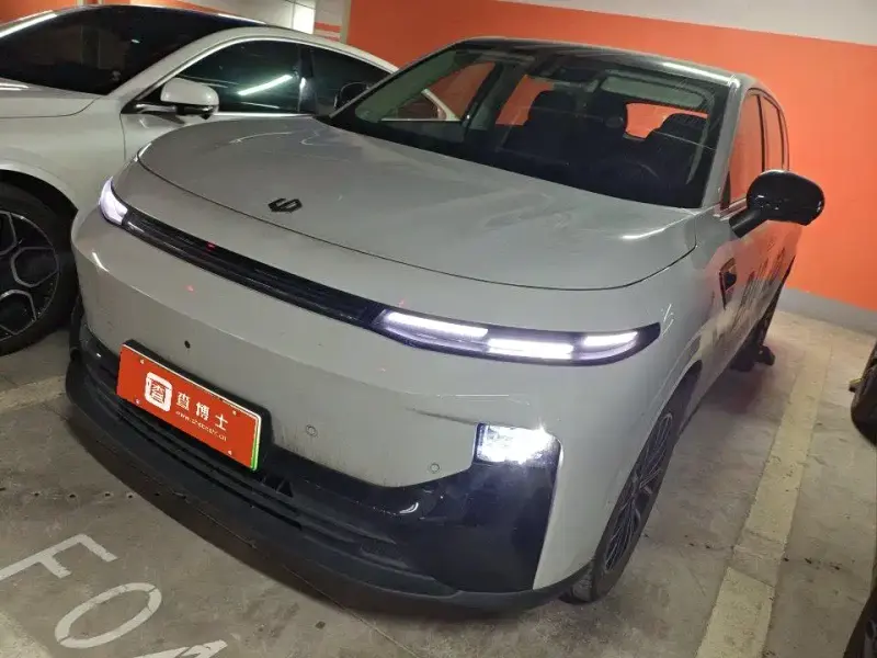 Leapmotor B10, 2025