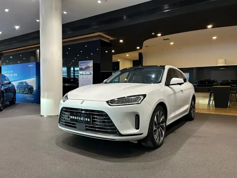 AITO M5, 2022