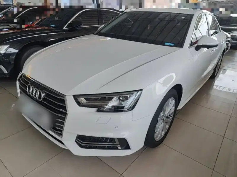 Audi A4L, 2019