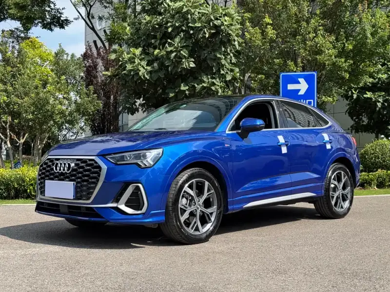 Audi Q3 Sportback, 2021