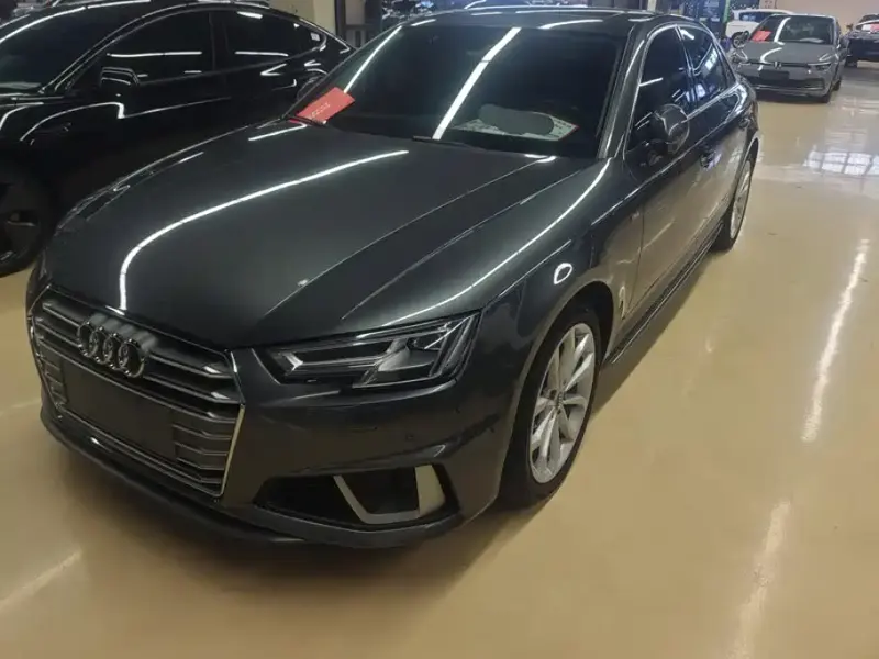 Audi A4L, 2019
