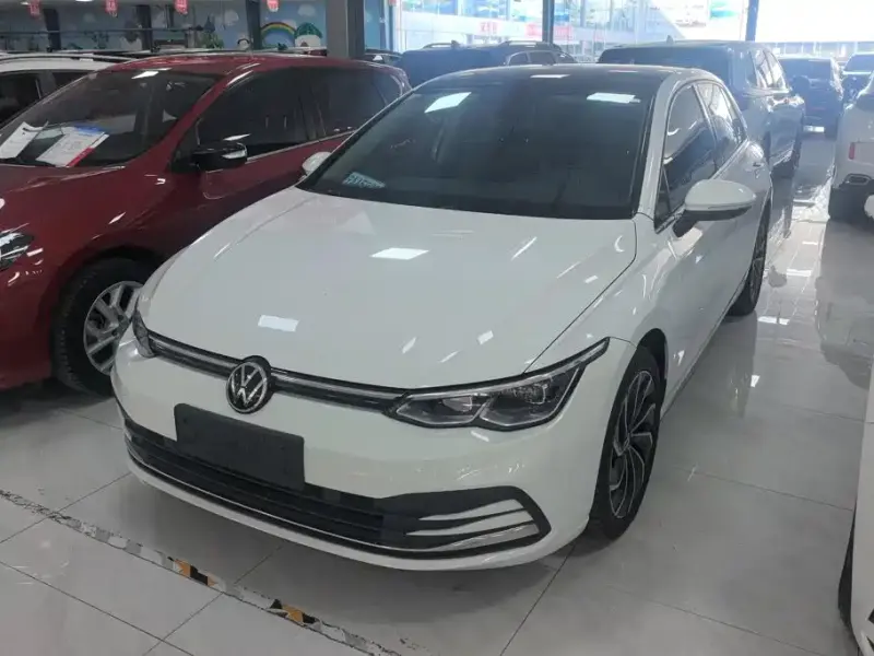Volkswagen Golf, 2021