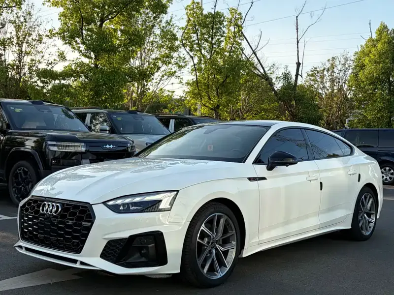 Audi A5 (Import), 2021