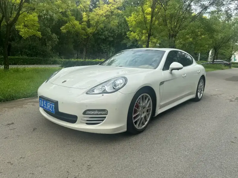 Porsche Panamera, 2012