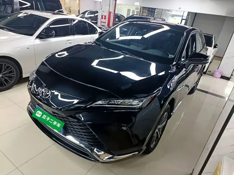 Toyota Venza, 2022
