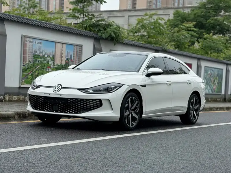 Volkswagen Lamando, 2022