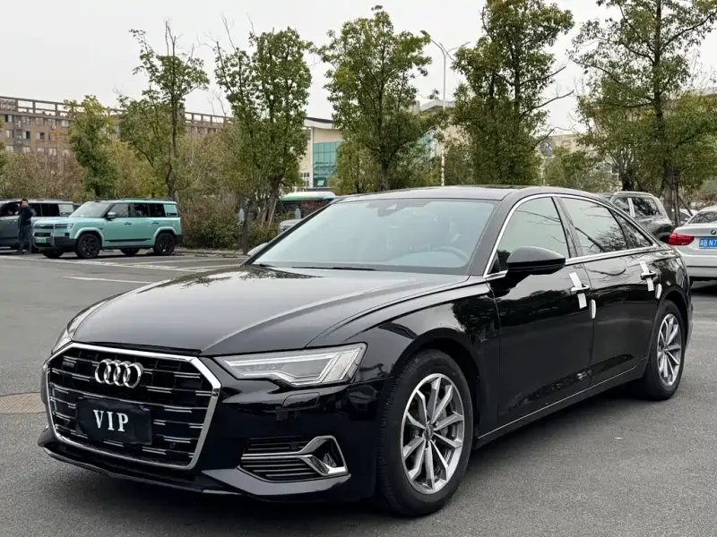 Audi A6L, 2021