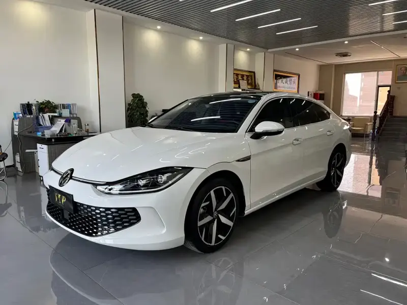 Volkswagen Lamando, 2023