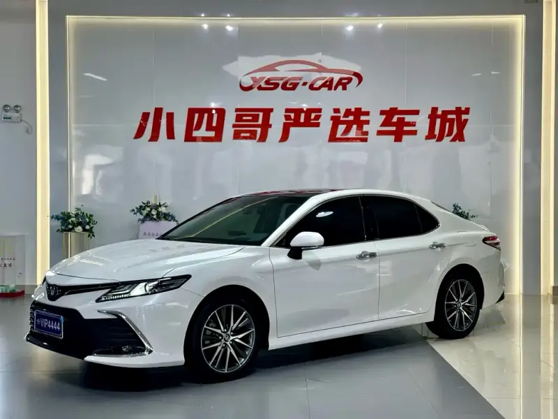 Toyota Camry, 2022