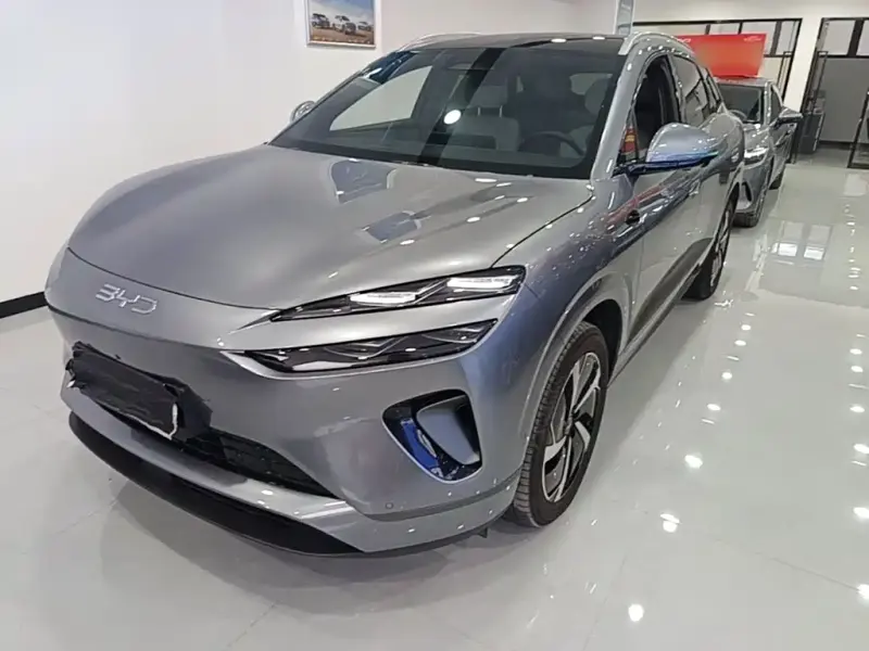 BYD 06, 2025