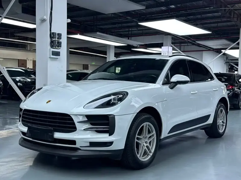 Porsche Macan, 2020
