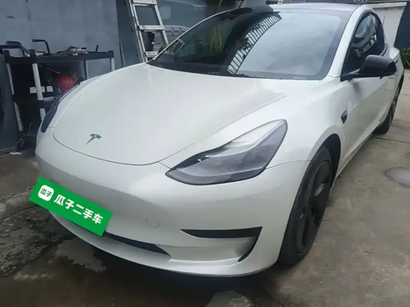 Tesla Model 3, 2023