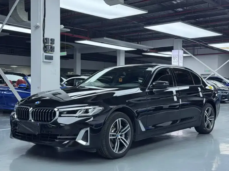 BMW 5 Series, 2022