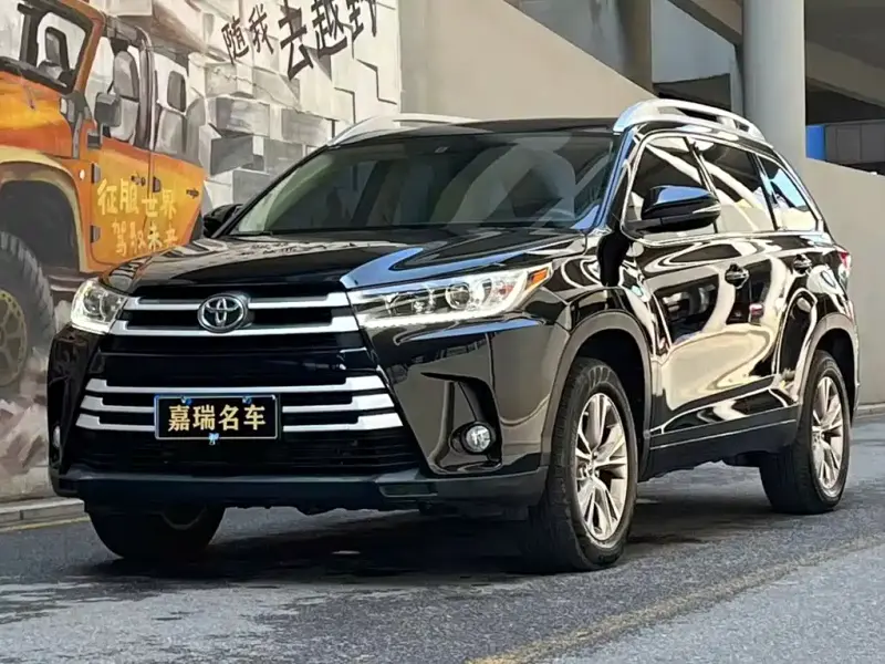 Toyota Highlander, 2022