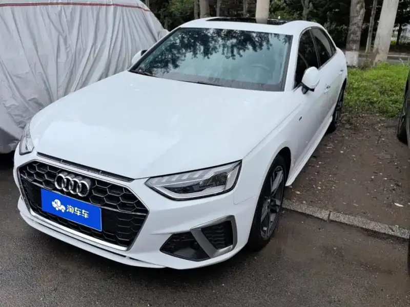 Audi A4L, 2021