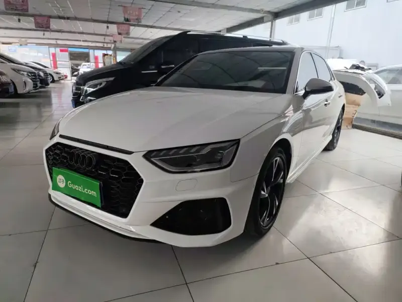 Audi A4L, 2020