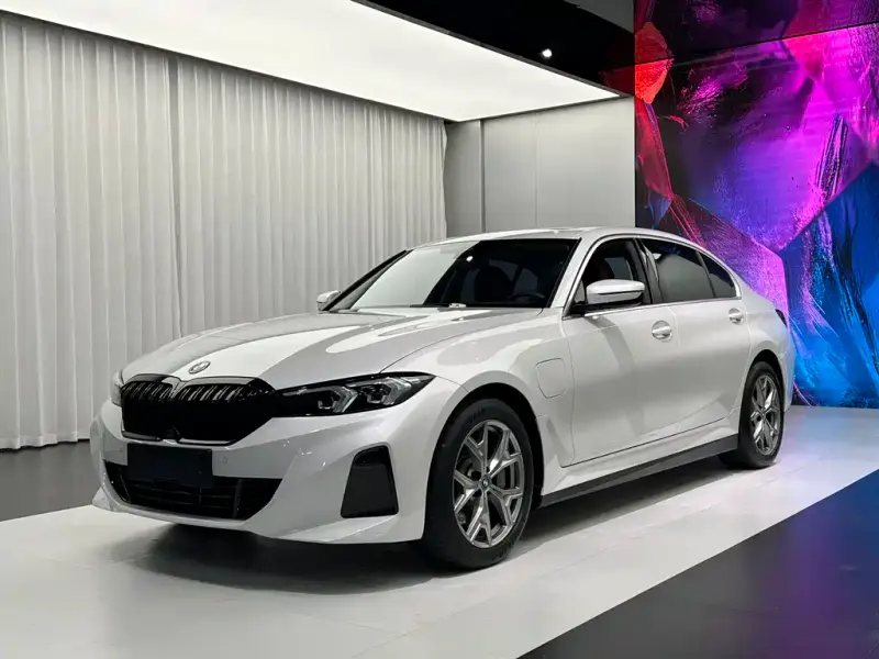 BMW i3, 2023