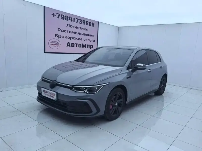 Volkswagen Golf, 2023